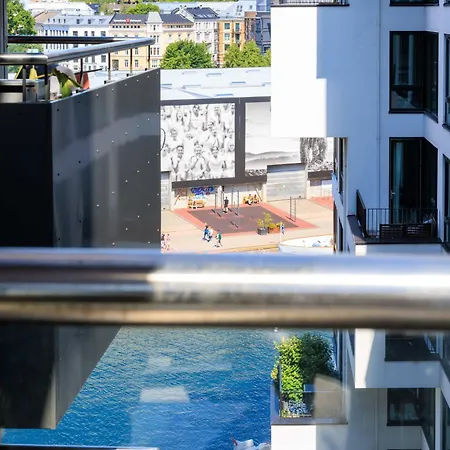 Apartment Dinbnb L High-end L Balcony L Rooftop L Self Check-in *