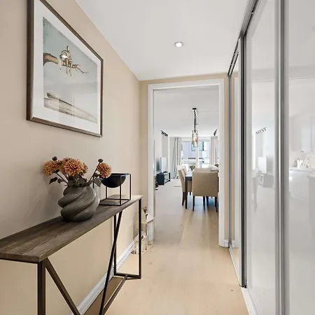 Dinbnb L High-end L Balcony L Rooftop L Self Check-in
