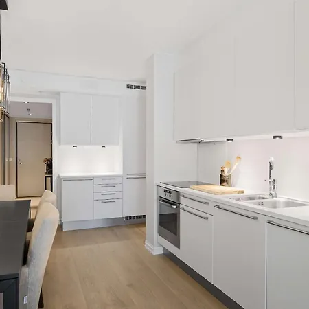 Dinbnb L High-end L Balcony L Rooftop L Self Check-in * Oslo